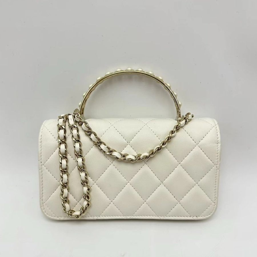 CHANEL 白色金扣24s珍珠woc手提肩背斜背包17*9.5*3 98新配件塵袋-4