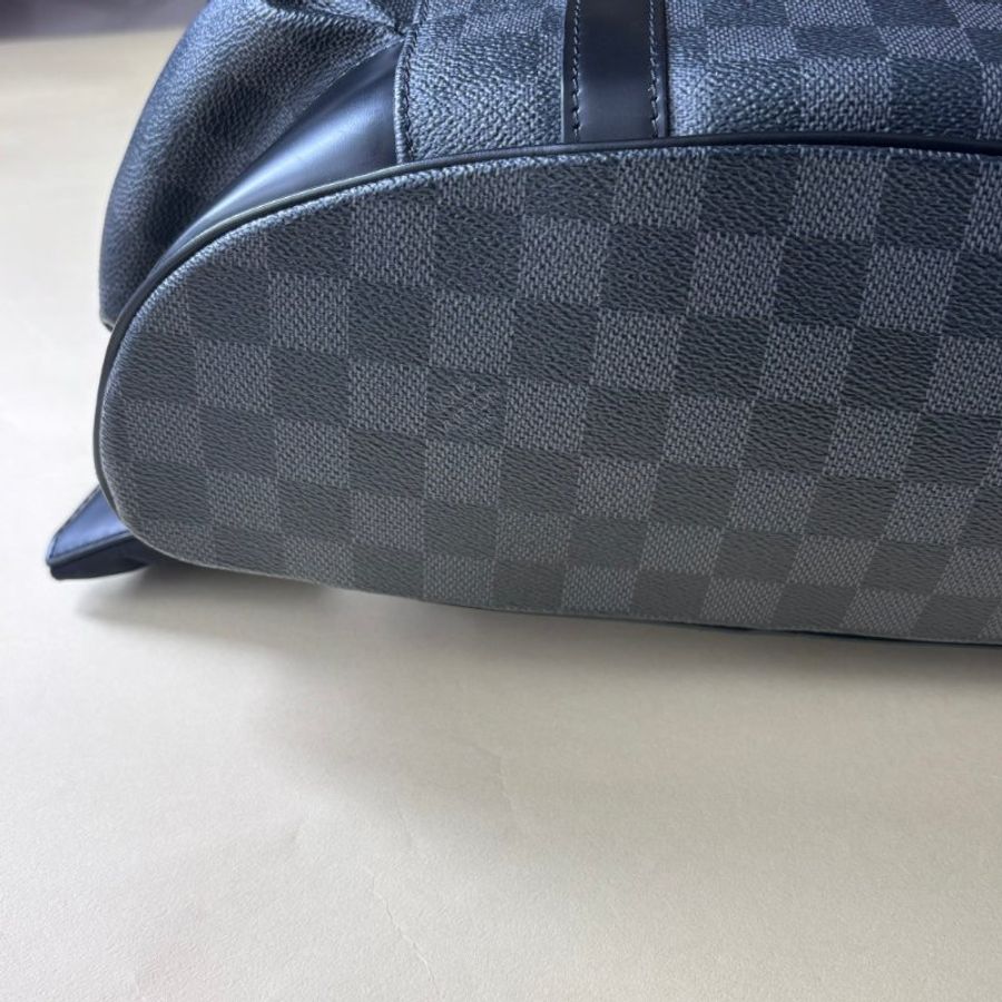 ::LOUIS VUITTON:: LV Christopher 黑色棋盤格男士後背包-2