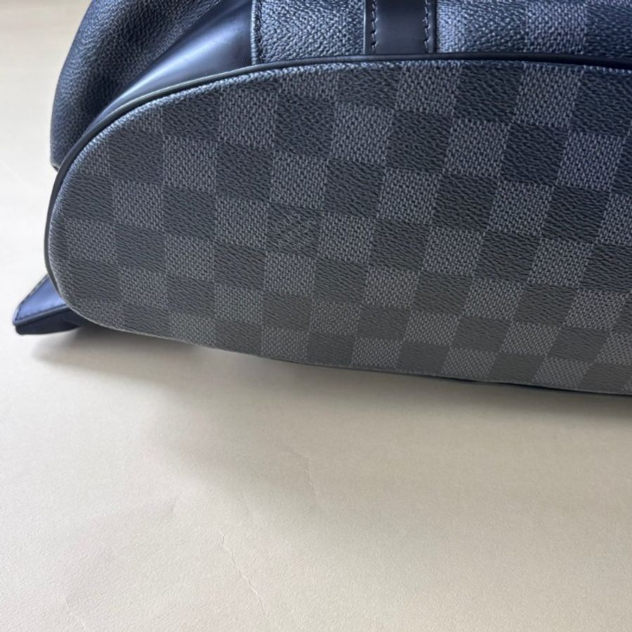 ::LOUIS VUITTON:: LV Christopher 黑色棋盤格男士後背包-3