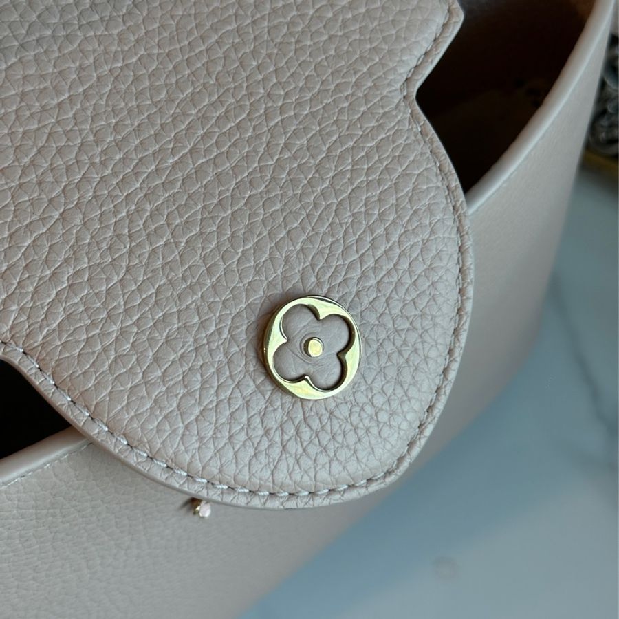 Lv capucines櫻花粉日本限定款 #22萬入手🈶購證 #全配閒置新-15