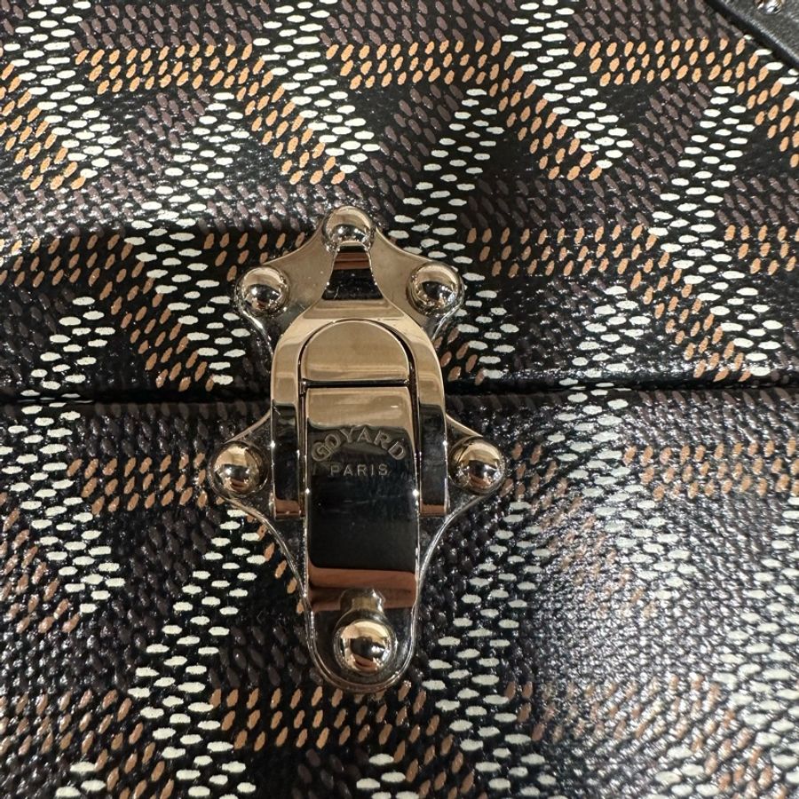 戈雅GOYARD Dé 老花满印锁扣开合 帆布拼皮 手腕包-9