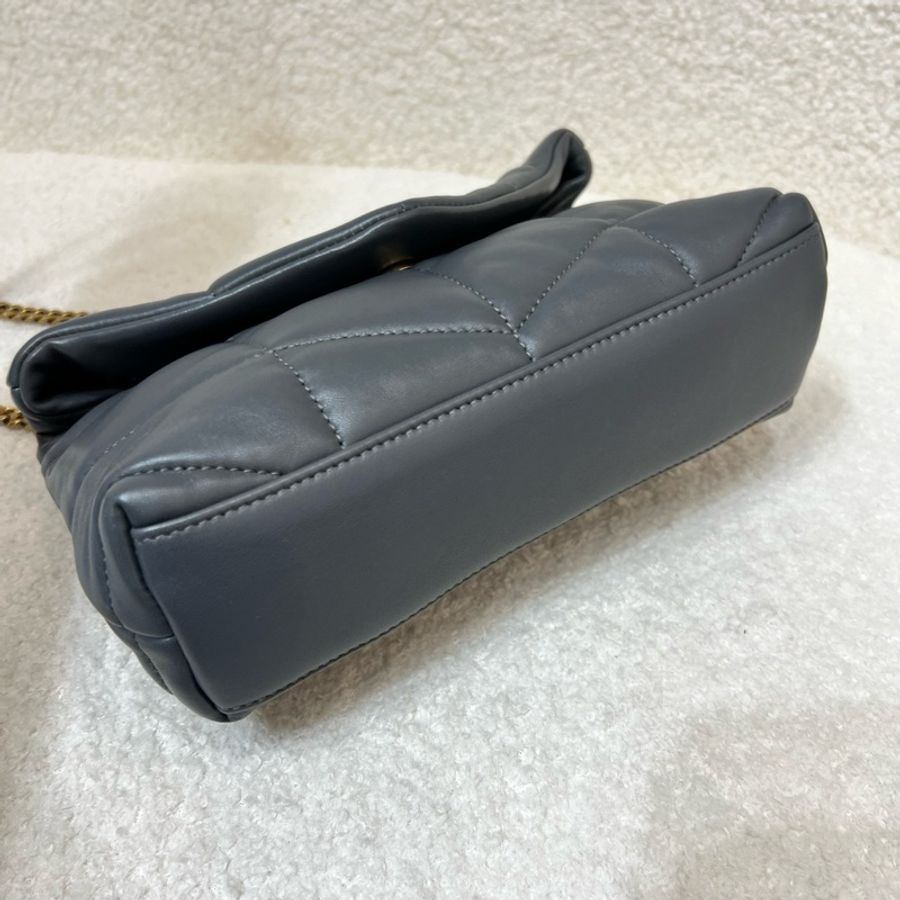 YSL UFFER TOY灰金羊皮革 迷你mini雲朵包手袋鏈條包22年 塵袋 尺寸約22.5*16*8。-6