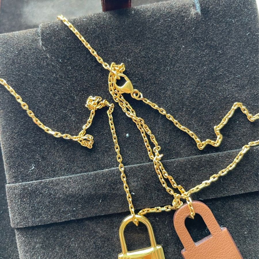 Hermes O Kelly necklace-4