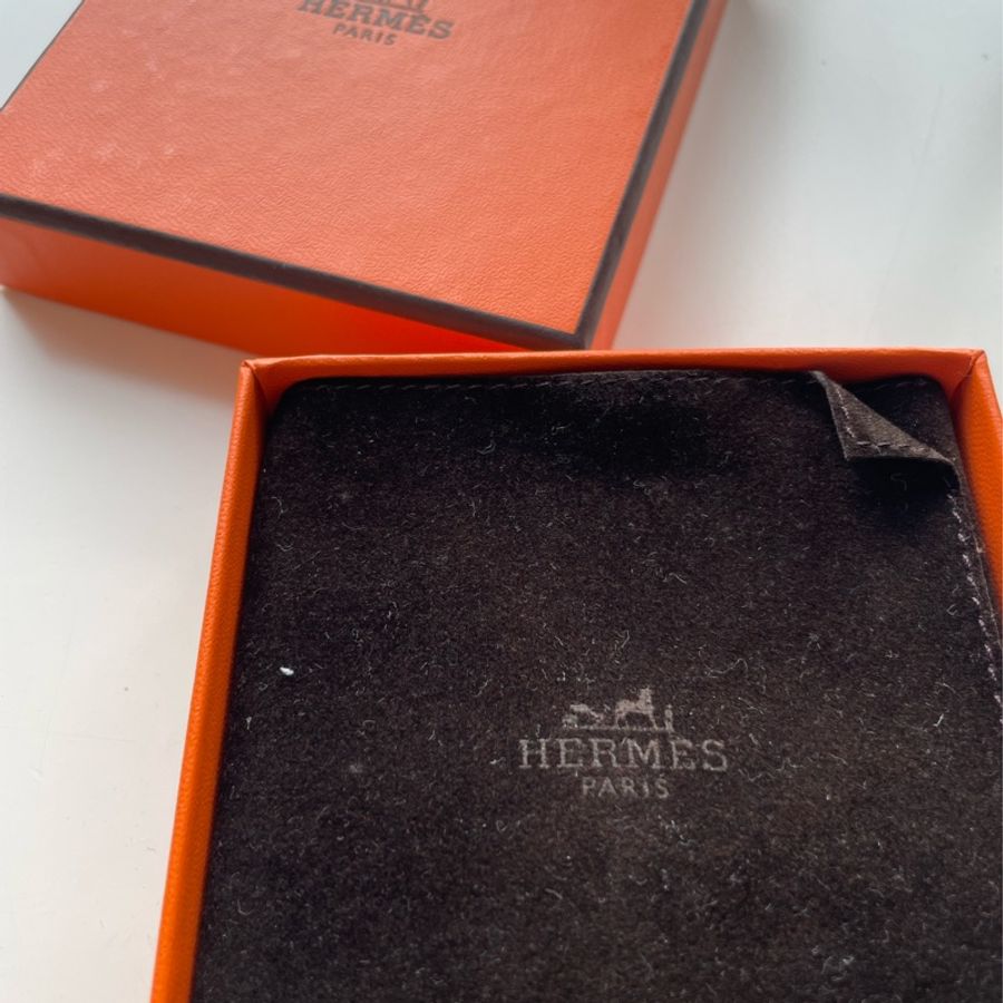 Hermes O Kelly necklace-12