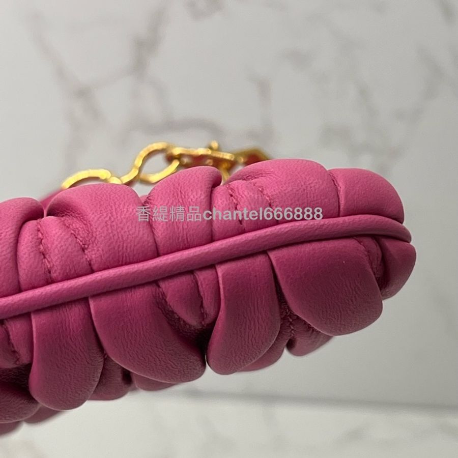 💗香緹國際精品💗 556 Miu Miu 小羊皮肩背包-5