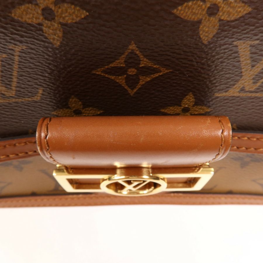 LOUIS VUITTON Monogram Reverse Mini Dauphine金扣肩背袋-18