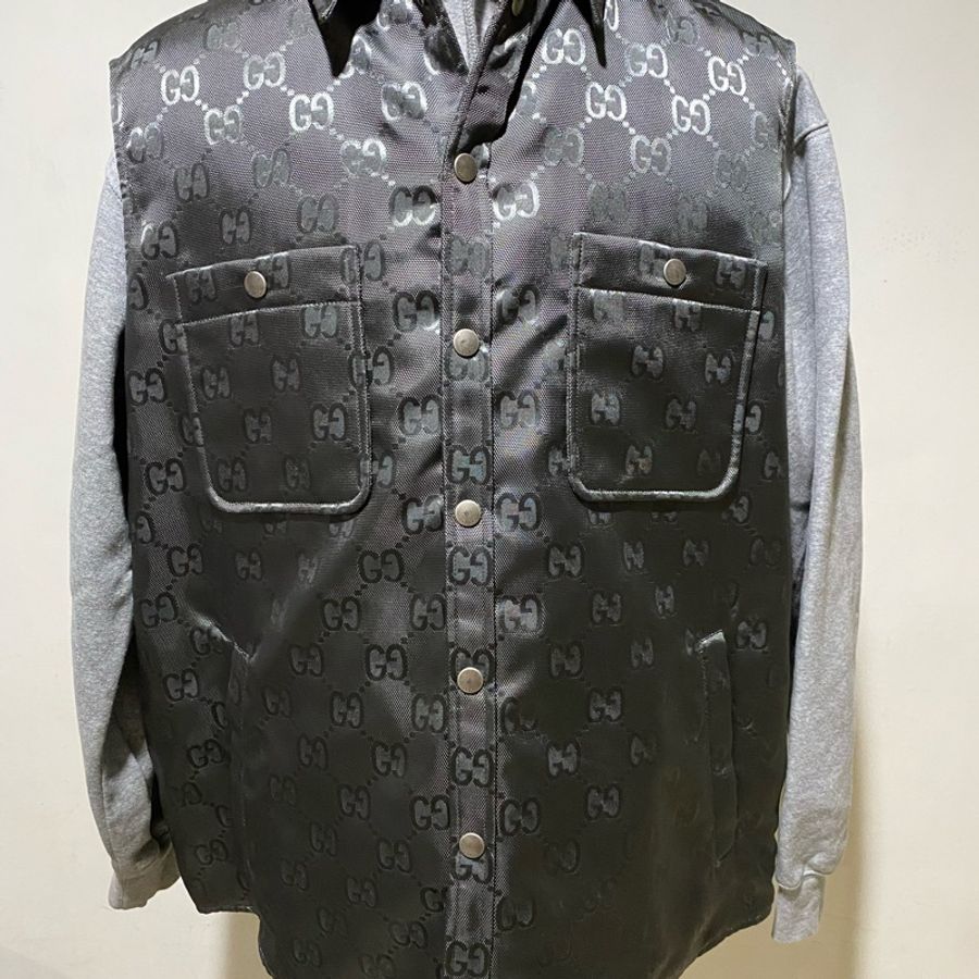 GUCCI灰色背心-4