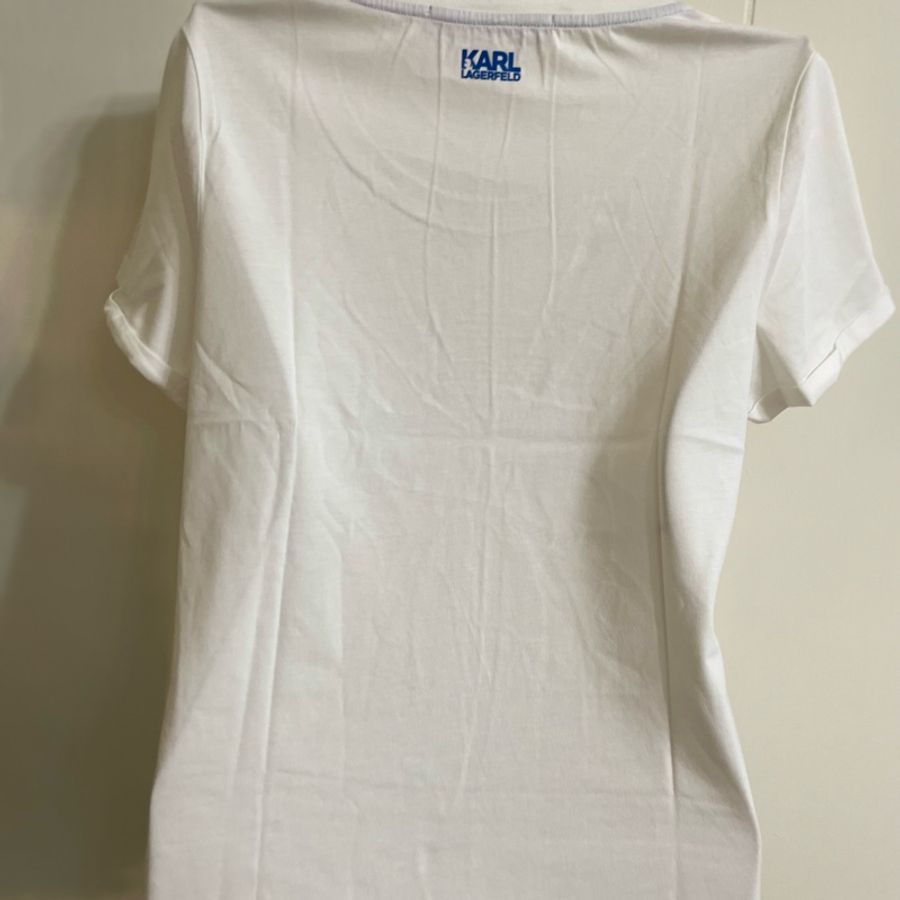 Karl 白t-7