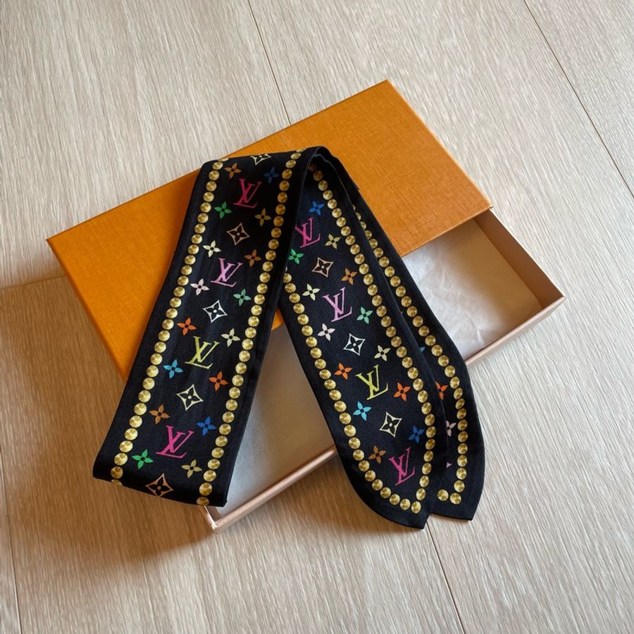 LV Louis Vuitton 黑彩絲巾-3