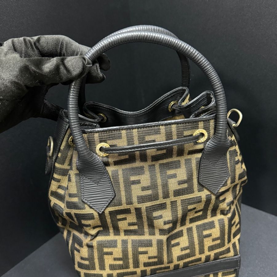 (極新|限量絕版款🎁) FENDI 芬迪 限量逸品 斜背包 專櫃21萬!-21