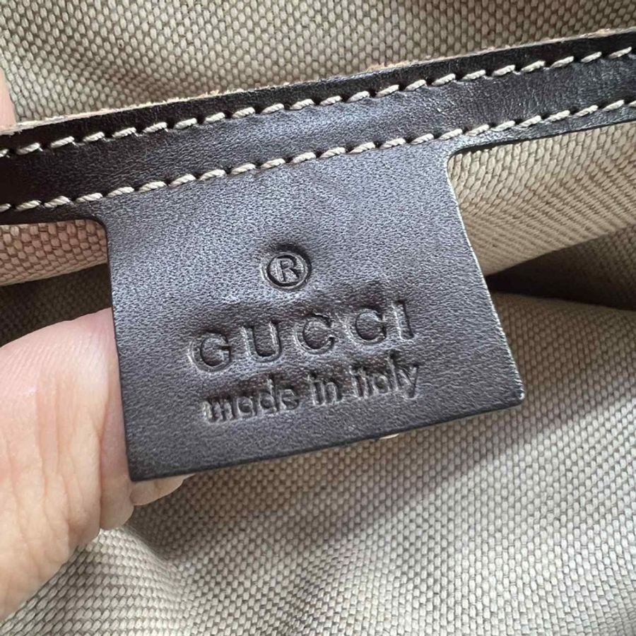 💥Gucci 防水 PVC 223666下蓋掀蓋磁釦 斜背包/郵差包（中性款）💥-36