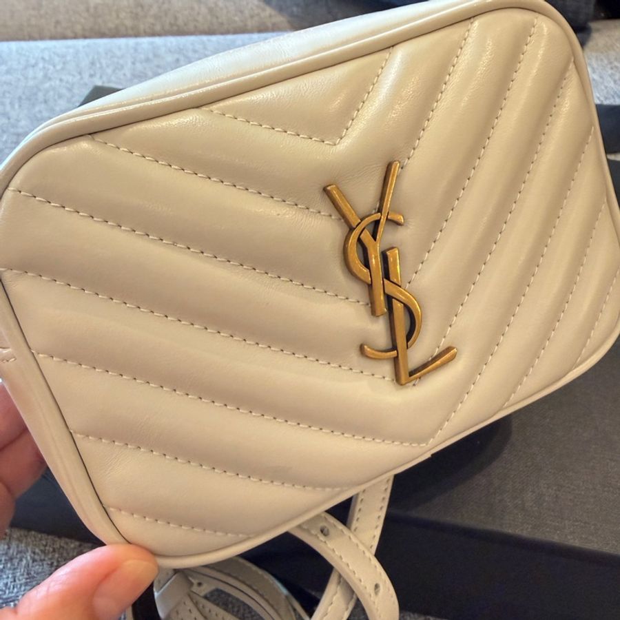 YSL 絕版牛皮皮特金釦流蘇腰包 奶白色 專櫃正品-0