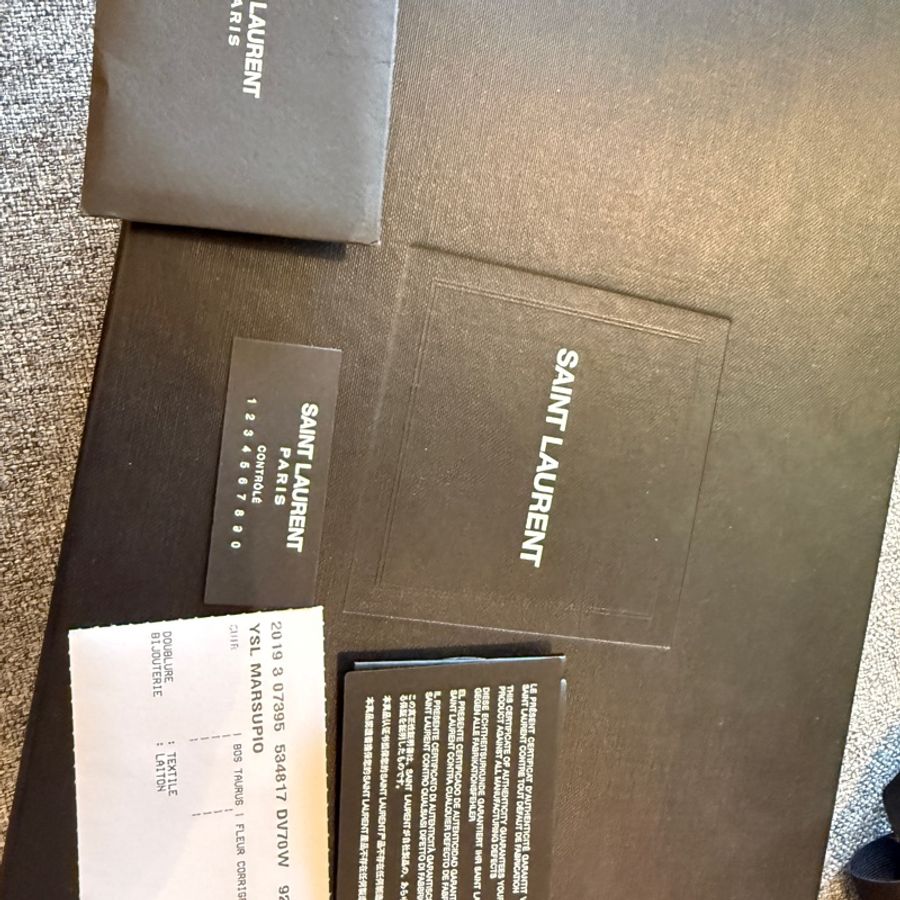YSL 絕版牛皮皮特金釦流蘇腰包 奶白色 專櫃正品-5