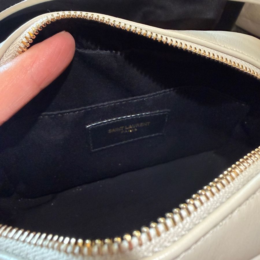 YSL 絕版牛皮皮特金釦流蘇腰包 奶白色 專櫃正品-10