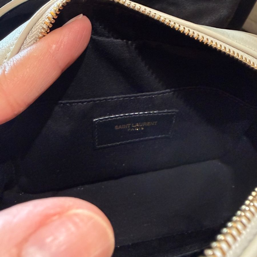 YSL 絕版牛皮皮特金釦流蘇腰包 奶白色 專櫃正品-11