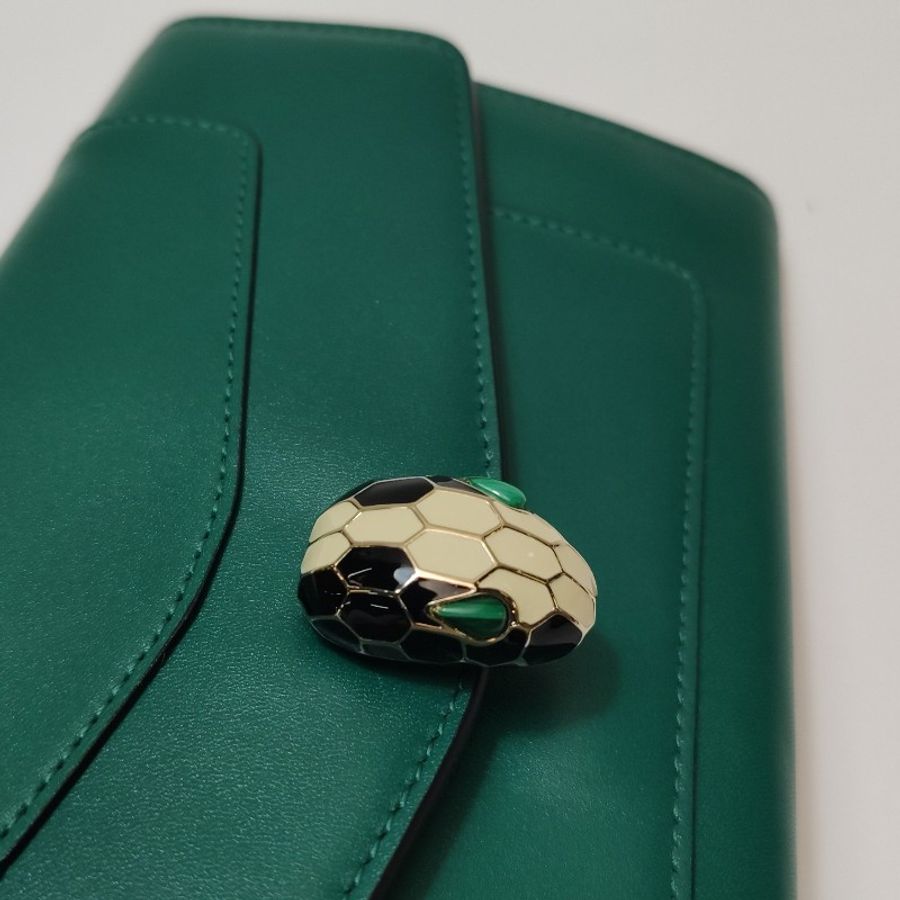 Bvlgari Serpenti Forever蛇頭包牛皮純色蛇頭單肩包-13