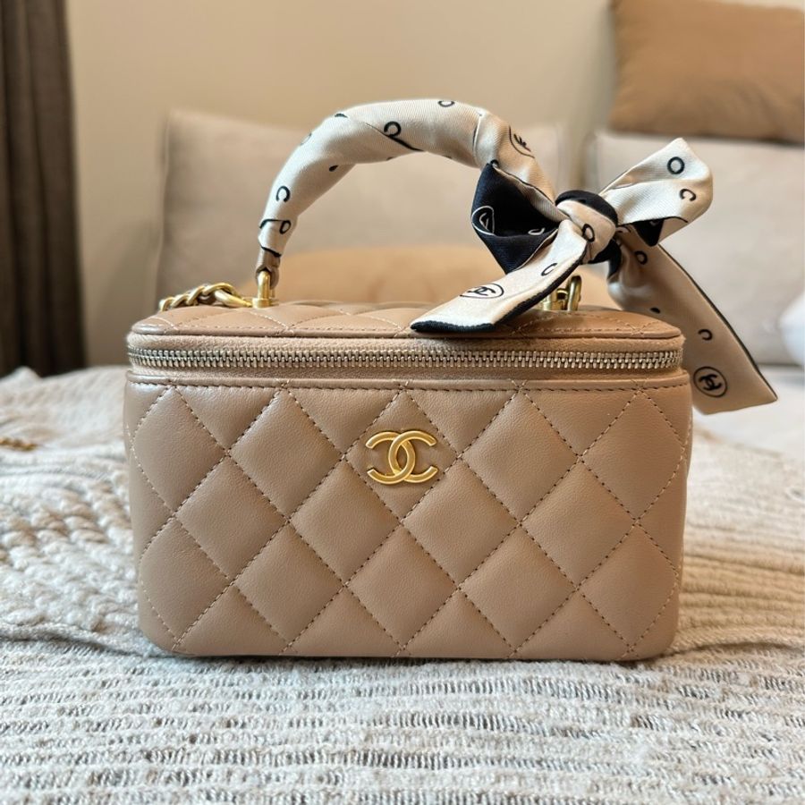 Chanel 長盒子 化妝包 側背包 米色 台灣專櫃購入全配-5