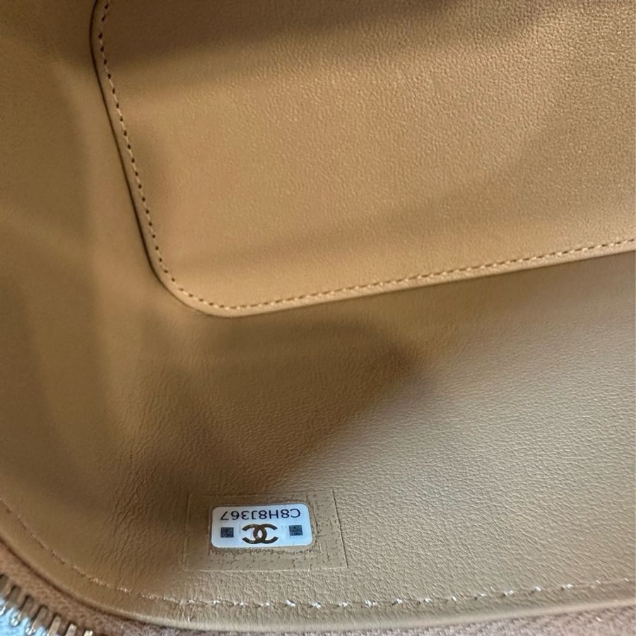 Chanel 長盒子 化妝包 側背包 米色 台灣專櫃購入全配-25