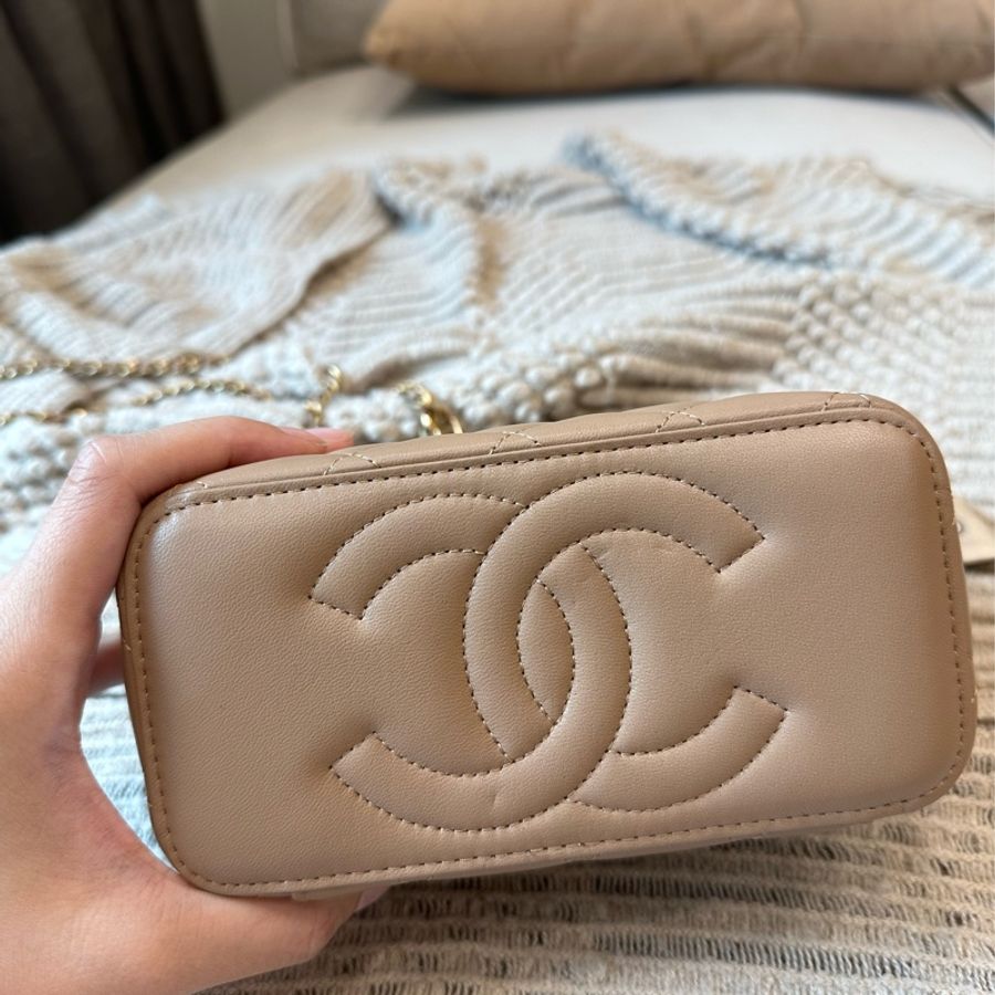 Chanel 長盒子 化妝包 側背包 米色 台灣專櫃購入全配-33