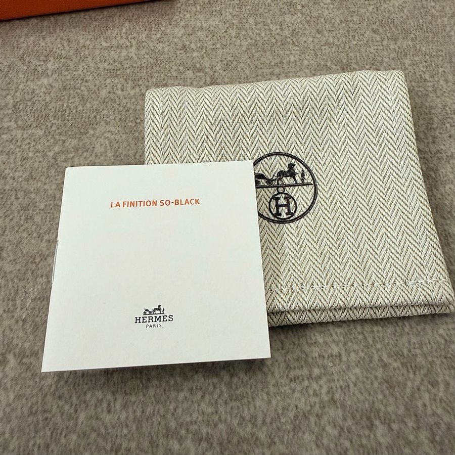 Hermes 全黑雙面手環-6