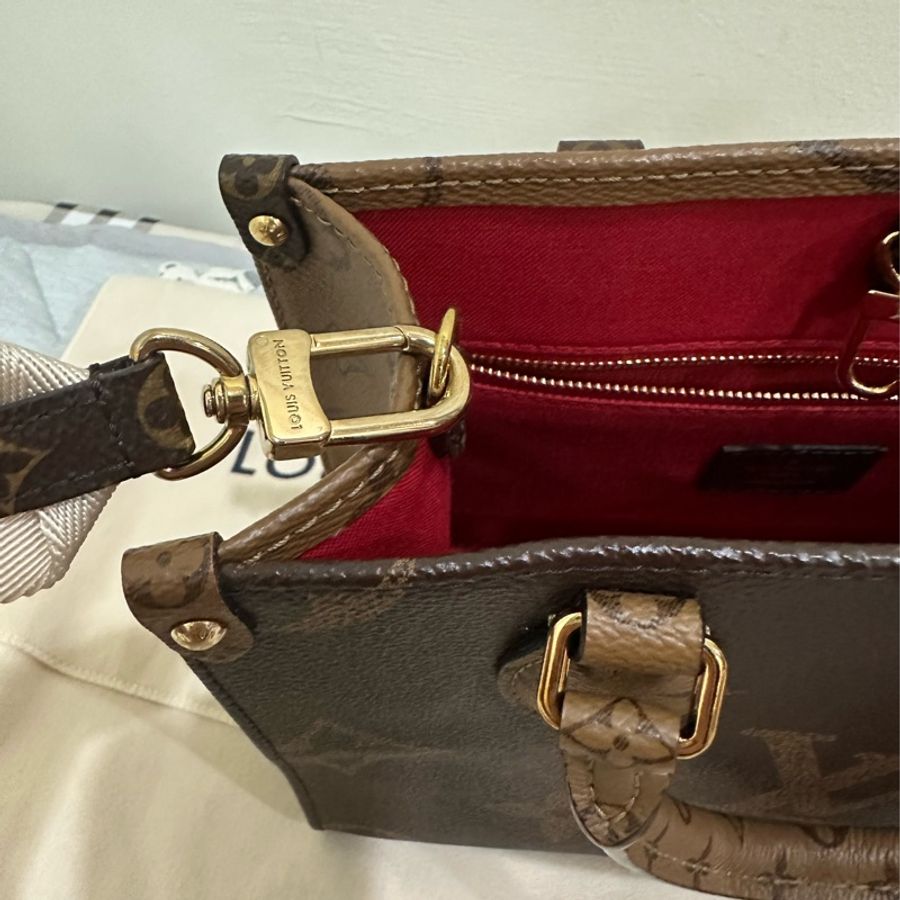 Louis Vuitton OnTheGo PM 手提 斜背包 棕色背袋 M46373 晶片款 附購買證明/防塵袋/收納箱/紙袋-8