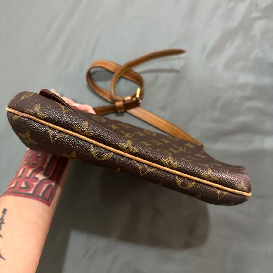 LOUIS VUITTON LV 王妃包 肩背包 信封包 老花-7