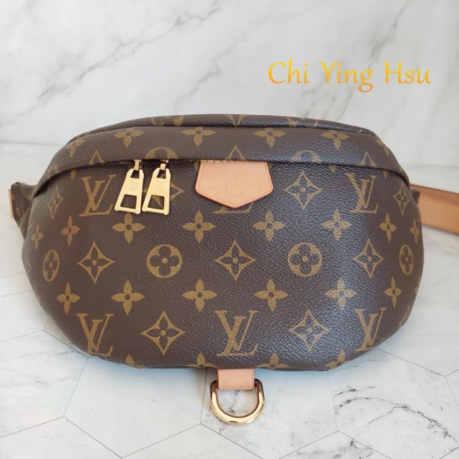 LV M43644 Bumbag🎀現品實拍 🎀 Monogram老花字紋 腰包 斜背包 胸口包-5