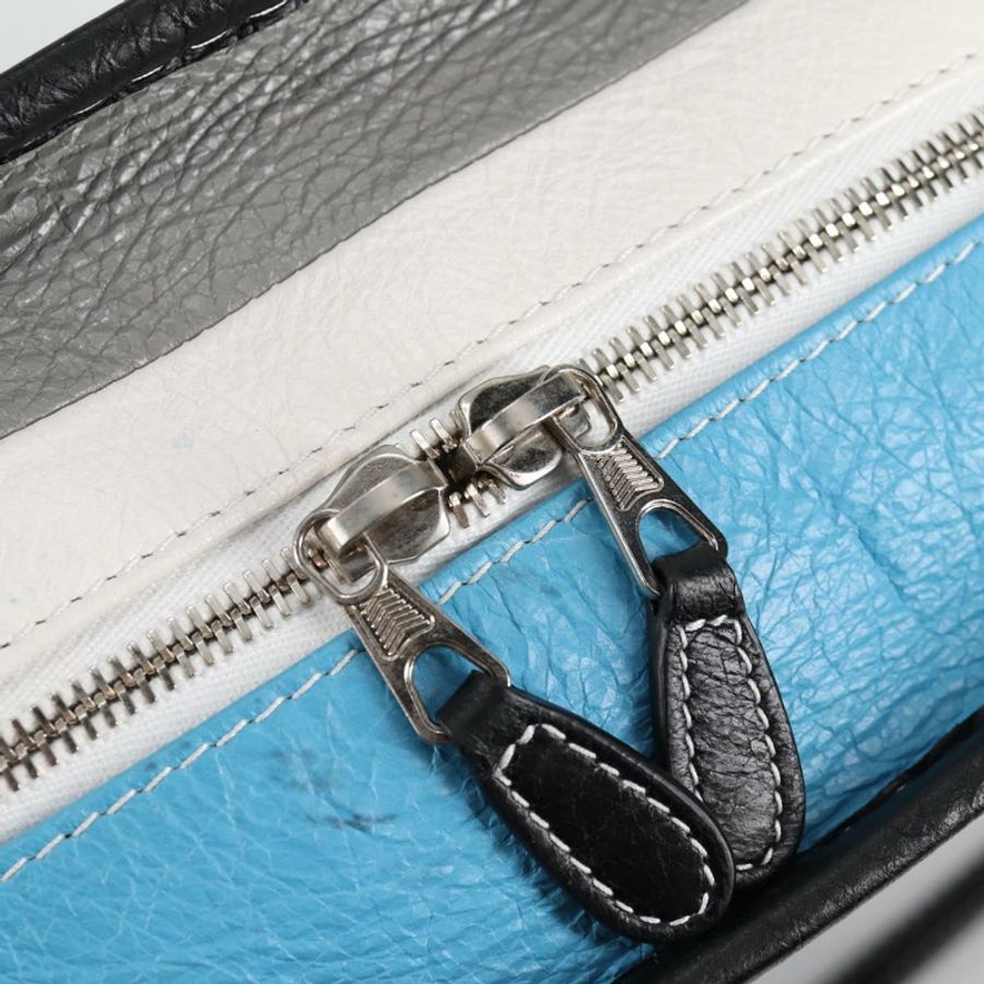 【日本直送】BALENCIAGA 手提包 皮革 兩用 藍灰色 正品 135253M-20