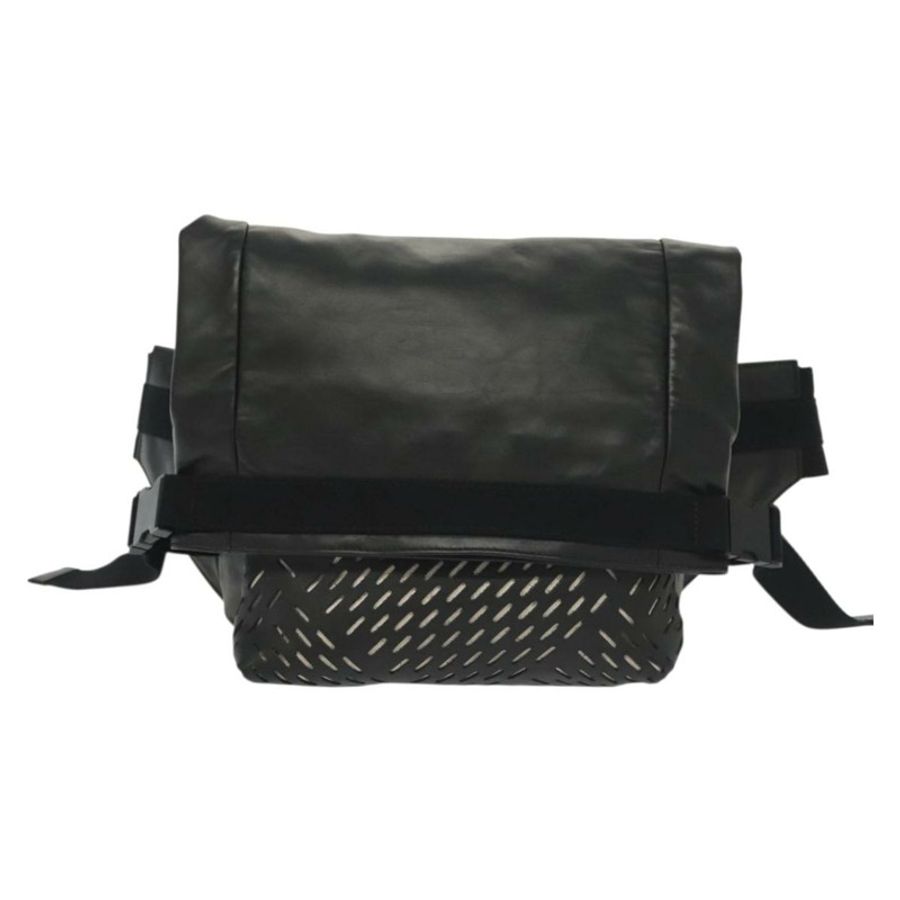 【日本直送】BOTTEGA VENETA 腰包 黑色真皮 正品 bs29314-12