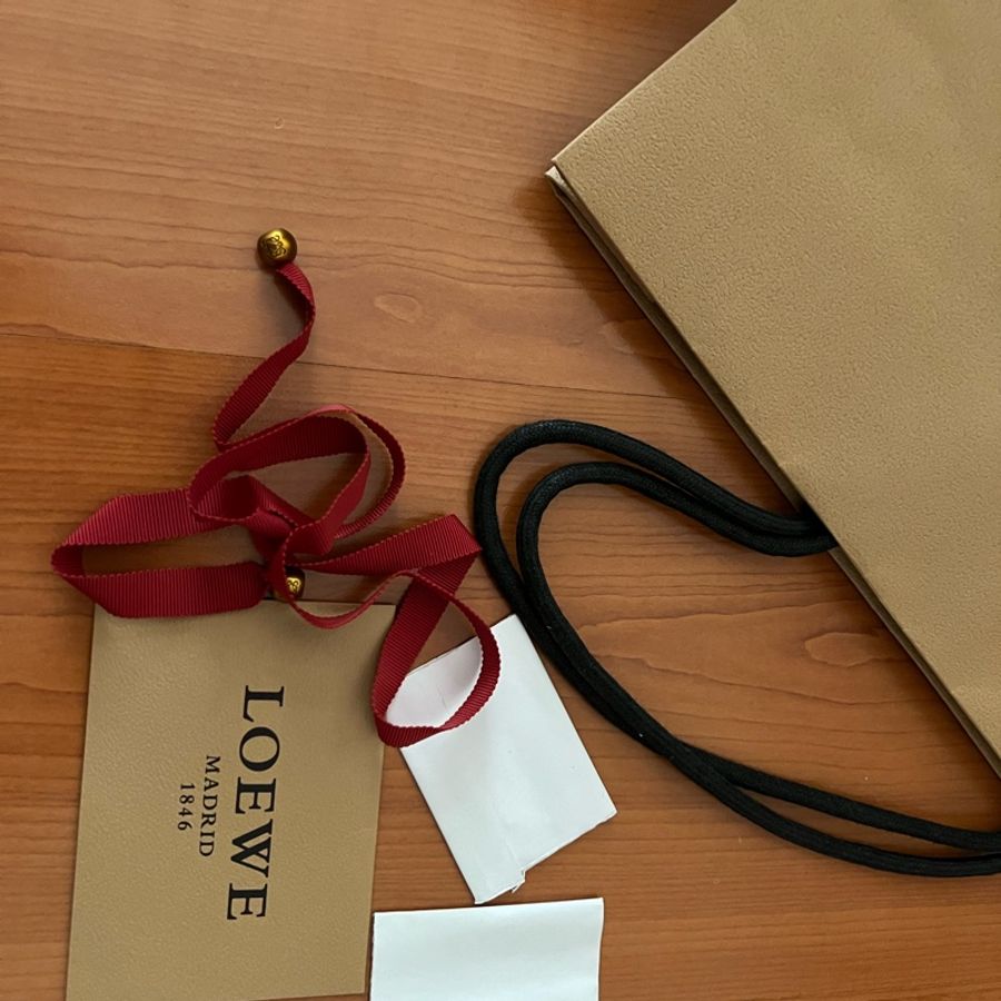 LOEWE流蘇包-21