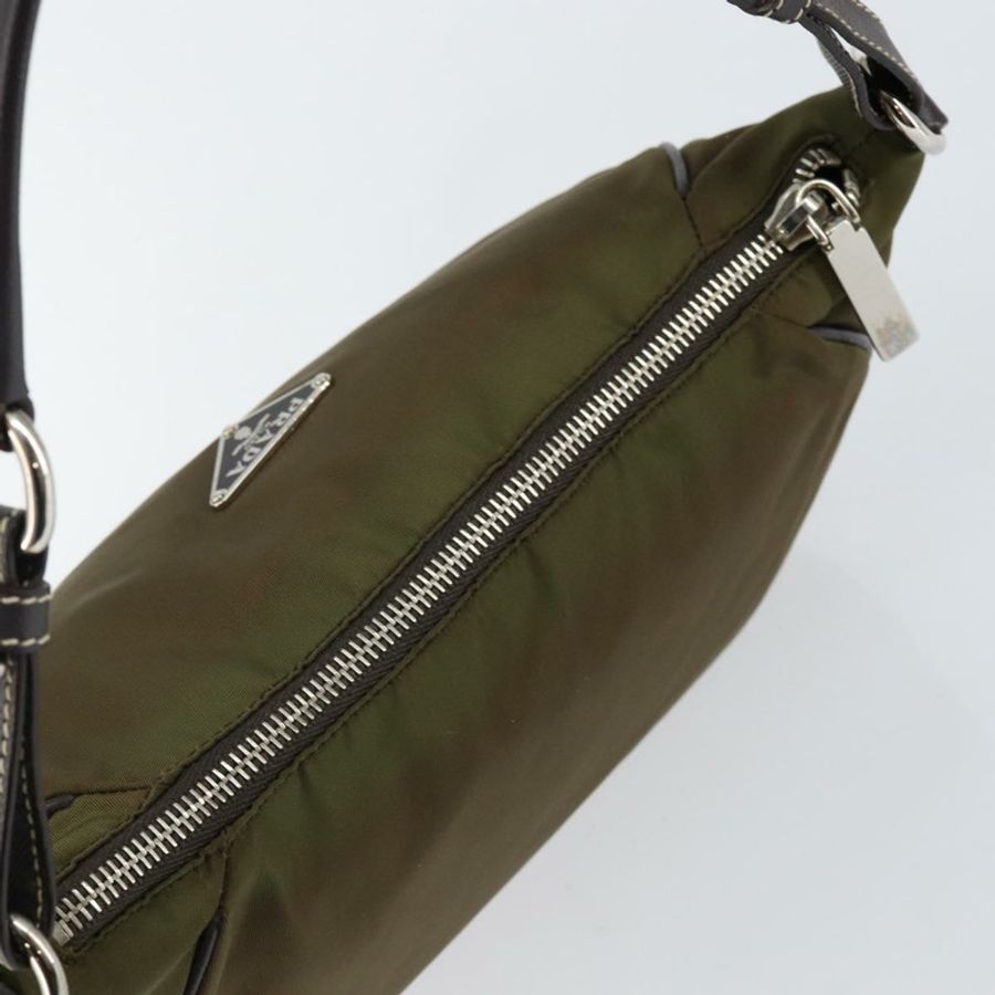 【日本直送】PRADA 尼龍卡其色銀色單肩包 正品 145010-5