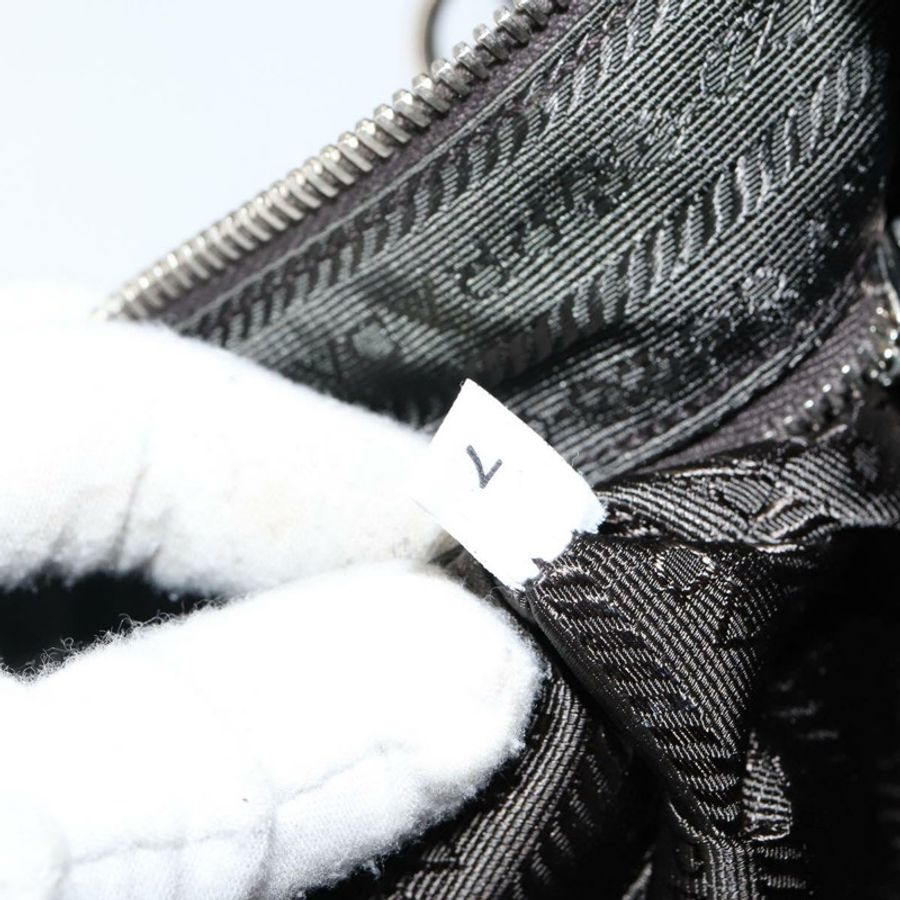 【日本直送】PRADA 尼龍卡其色銀色單肩包 正品 145010-9