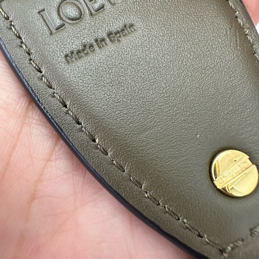 LOEWE Mini Gate 綠色馬鞍包 斜肩包 2023年-9