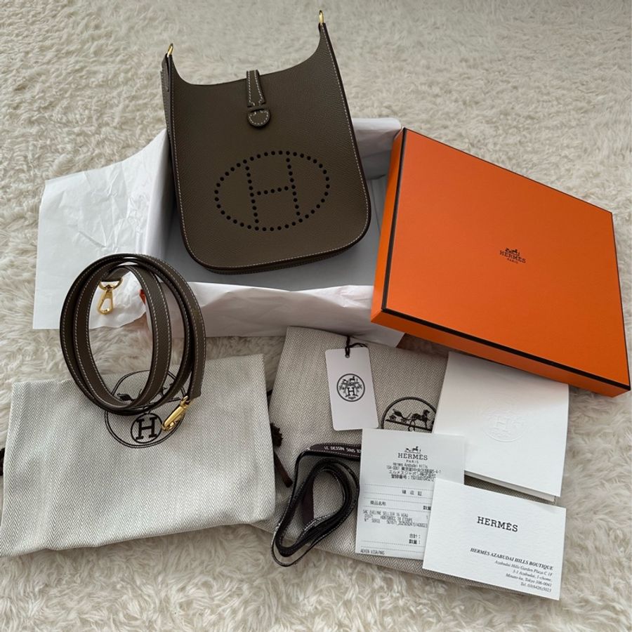 全新 Hermes 2025 k刻 Mini Evelyne二代 大象灰金釦 Epsom皮➕全皮背帶 (東京購入)-6