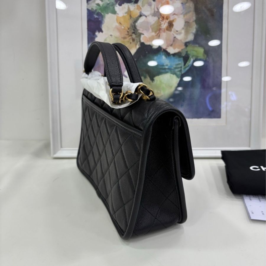 Chanel香奈兒 25B黑金荔枝皮金幣四葉草郵差包!晶片款 全新10.14購證-3