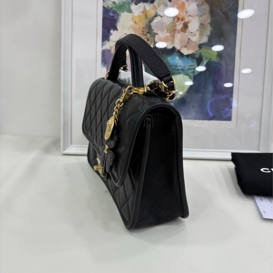 Chanel香奈兒 25B黑金荔枝皮金幣四葉草郵差包!晶片款 全新10.14購證-4