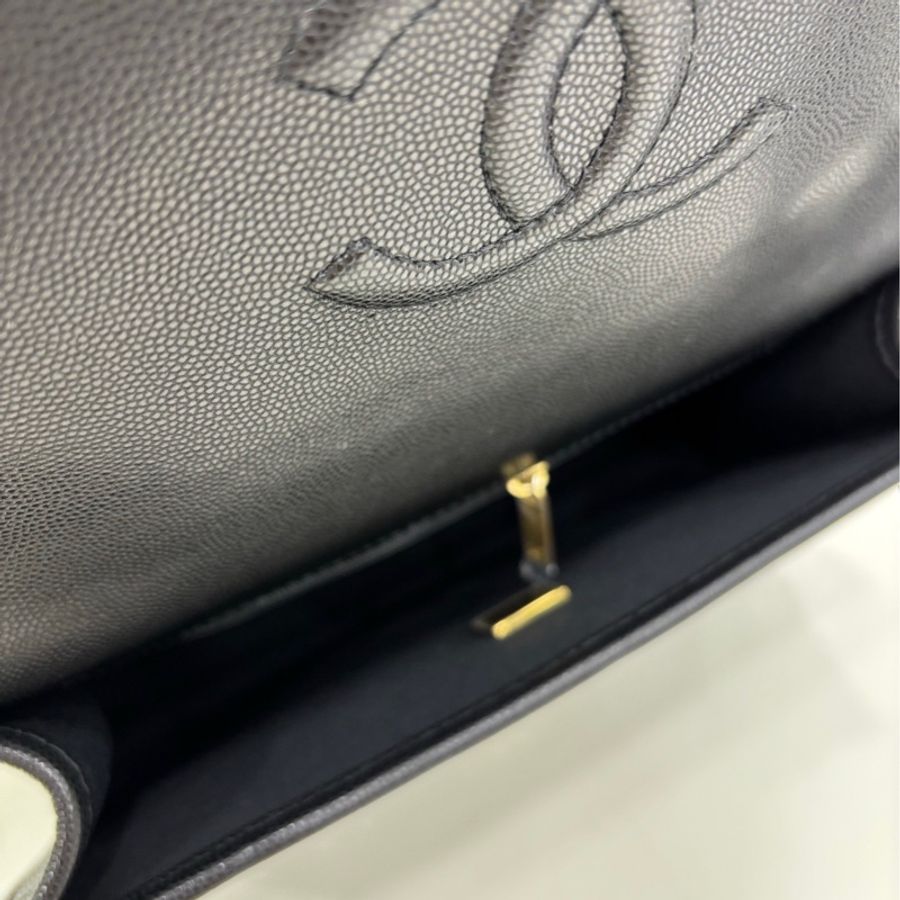 Chanel香奈兒 25B黑金荔枝皮金幣四葉草郵差包!晶片款 全新10.14購證-7