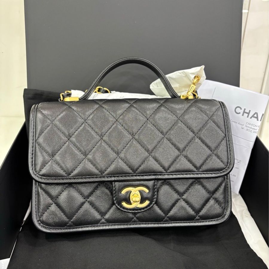 Chanel香奈兒 25B黑金荔枝皮金幣四葉草郵差包!晶片款 全新10.14購證-10