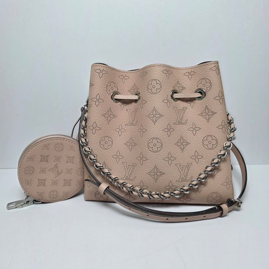 LV - Bella-0