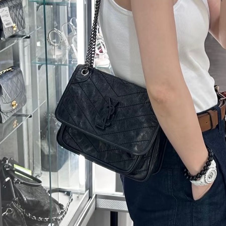 全網最低價😍Ysl聖羅蘭黑銀中號niki新款D扣單肩斜挎包-3