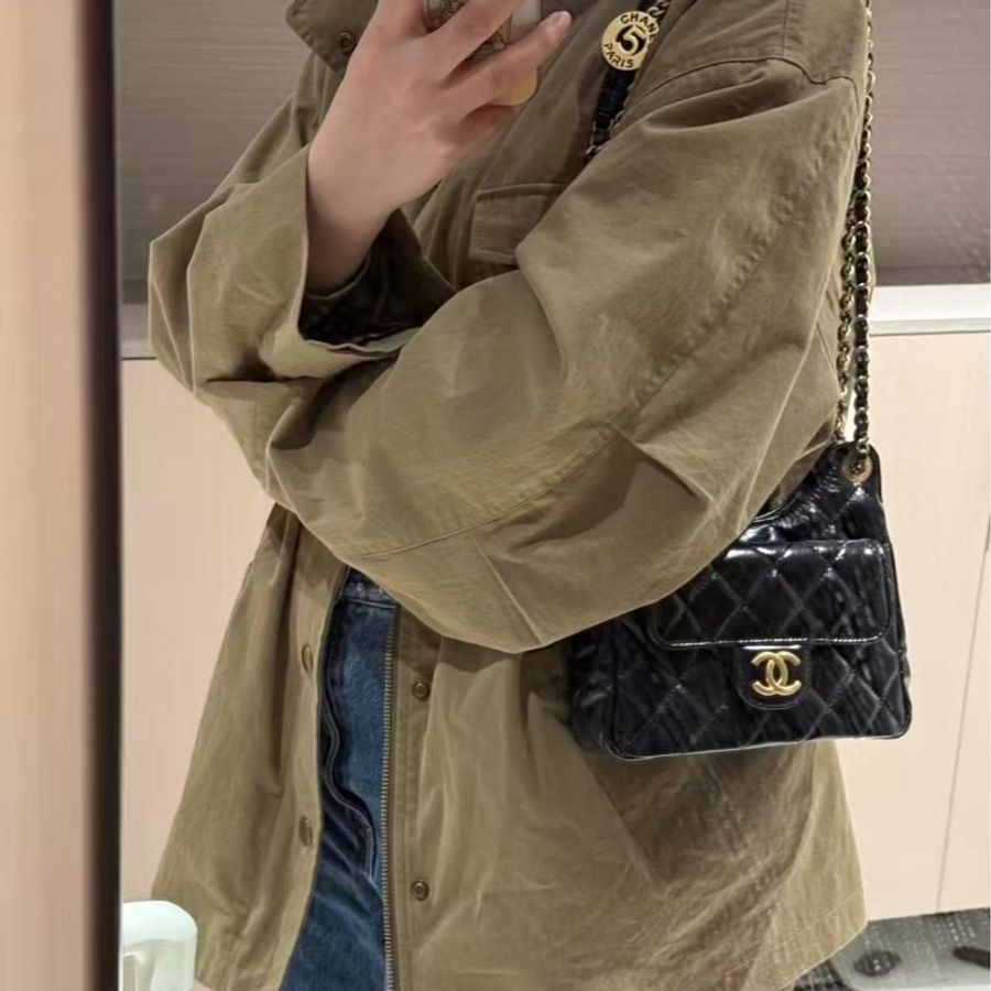 閒置🆕 Chanel/香奈兒天貓精靈黑色油蠟皮金扣 hobo 包,小號尺寸:19*17*6cm-5