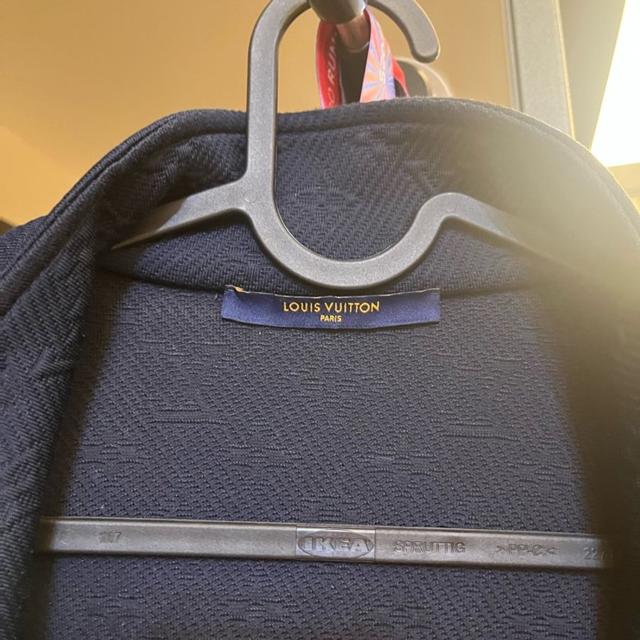 LV monogram 抓絨運動衫-4