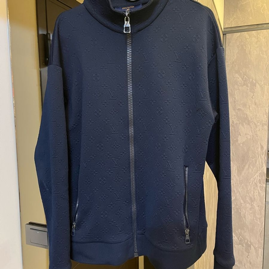 LV monogram 抓絨運動衫-9