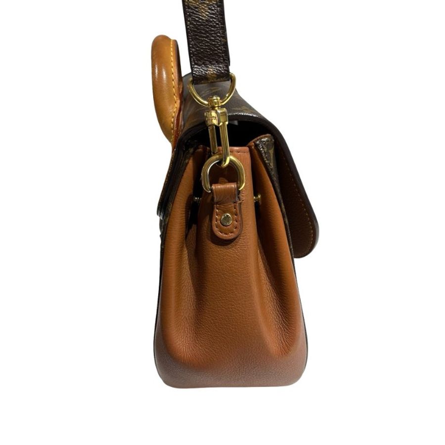 LV SHOULDER BAG MONOGRAM GHW-3