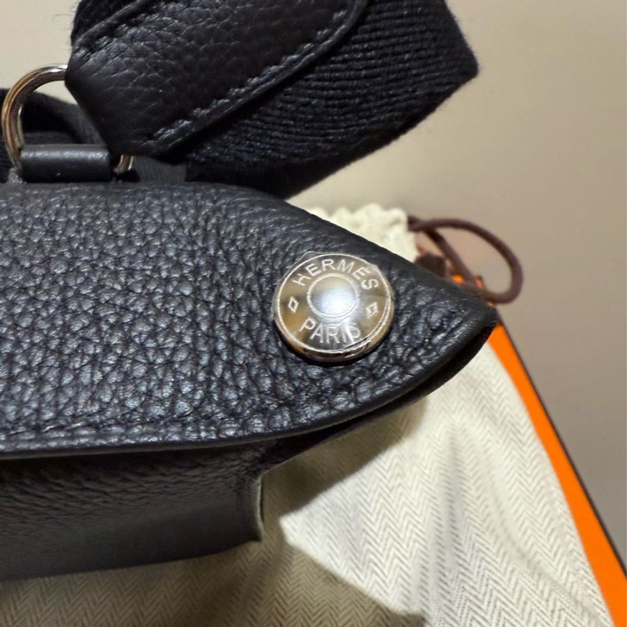(99.9新 離櫃新品) HERMES 愛馬仕 Videpoche 黑色 原價154,000 B刻-3
