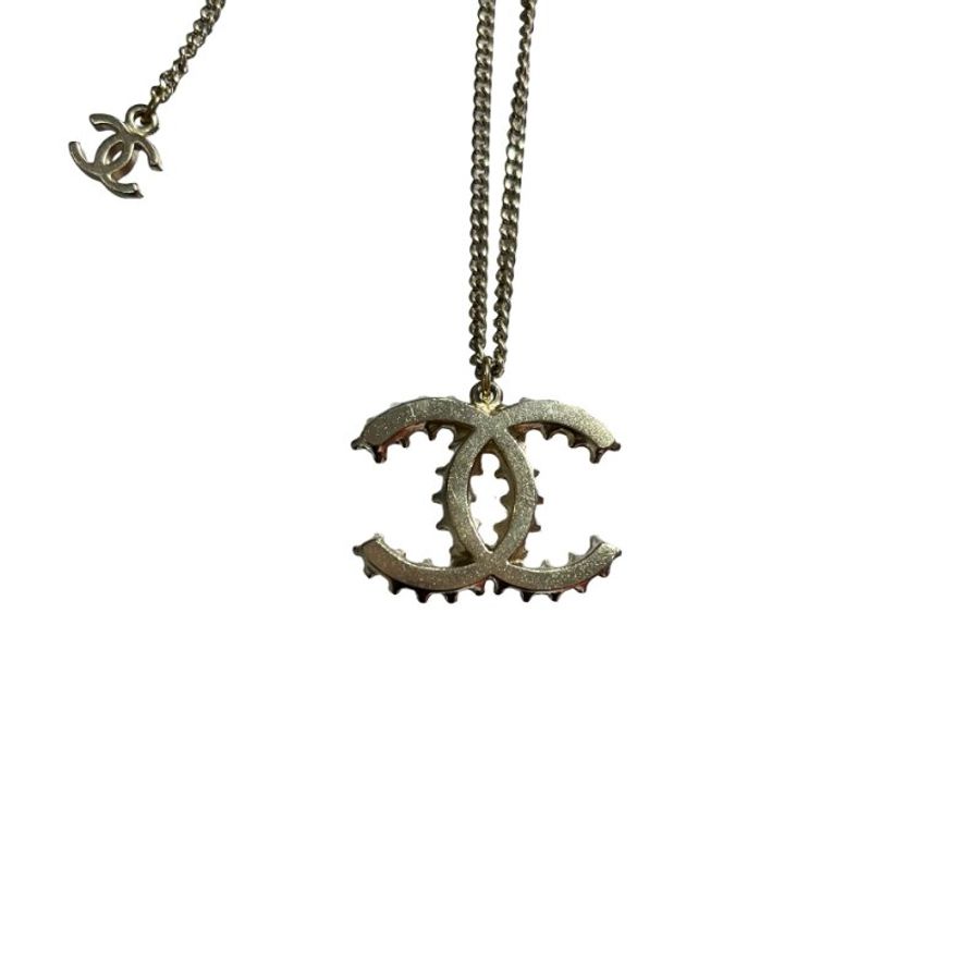 CHANEL NECKLACE-4