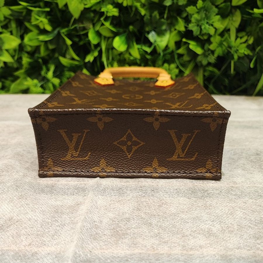 Louis Vuitton Petit Sac Plat-10