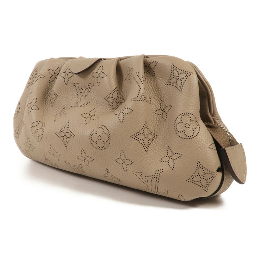 LOUIS VUITTON Mahina Scala Mini Pouch銀扣肩背袋-2