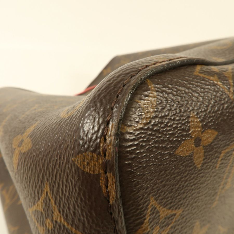 LOUIS VUITTON Monogram Neo Noe Bucket Bag金扣肩背袋Coquelicot-10