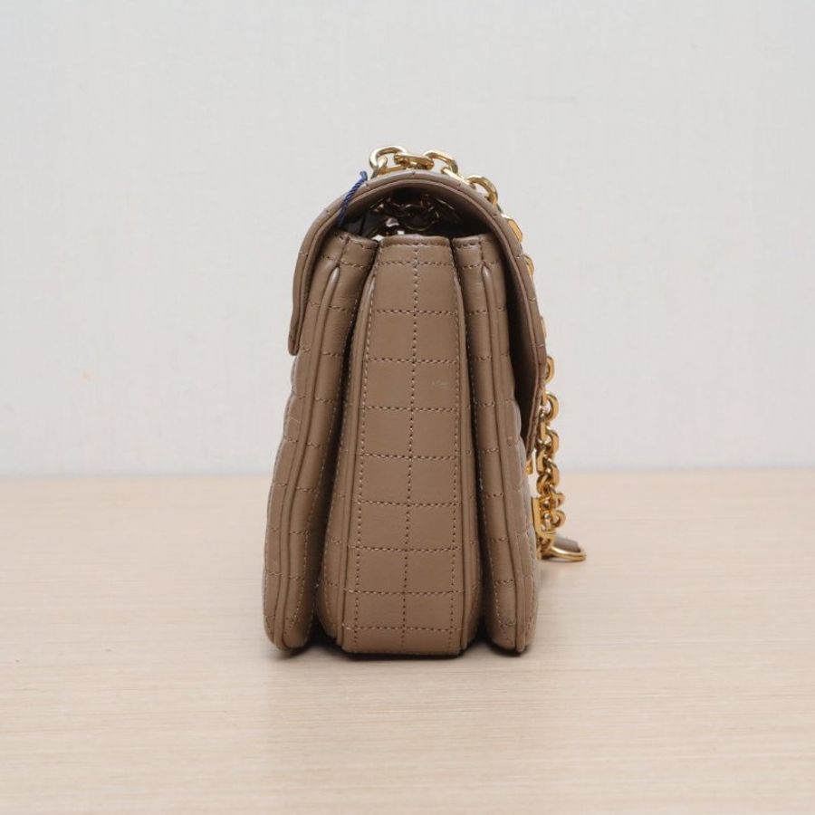 CELINE CBAG中號絎縫奶茶色牛皮肩背包-3